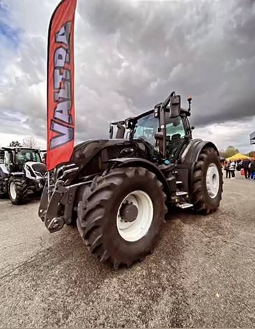 Tracteur Valtra : Série Q Hœœnheim
